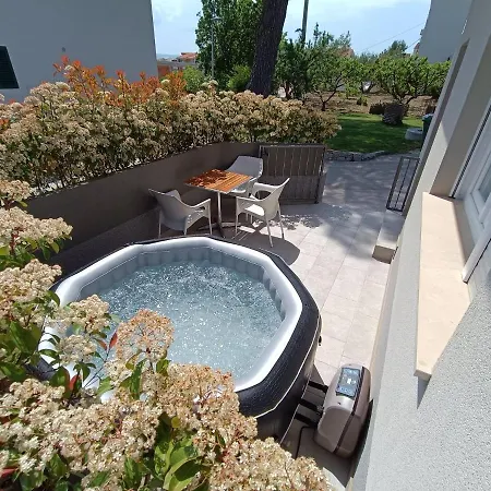 Holiday home Relax Podstrana