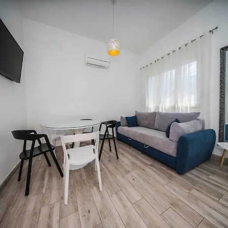 Relax Holiday home Podstrana
